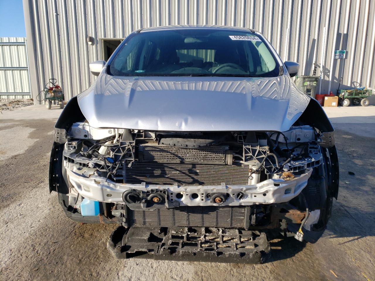 2017 FORD ESCAPE SE - Фото 5