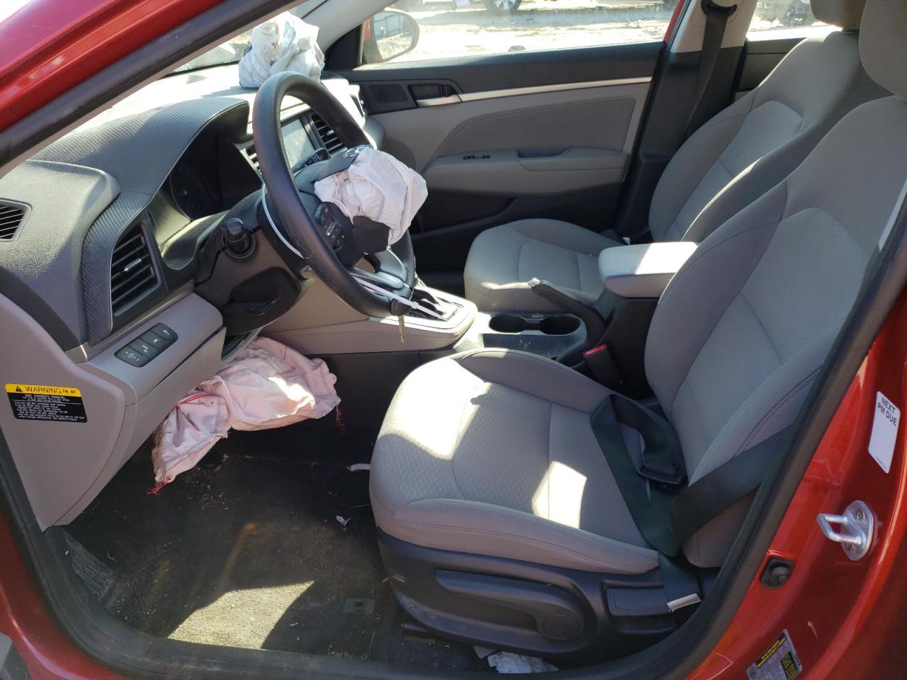 2019 HYUNDAI ELANTRA SE - Фото 7