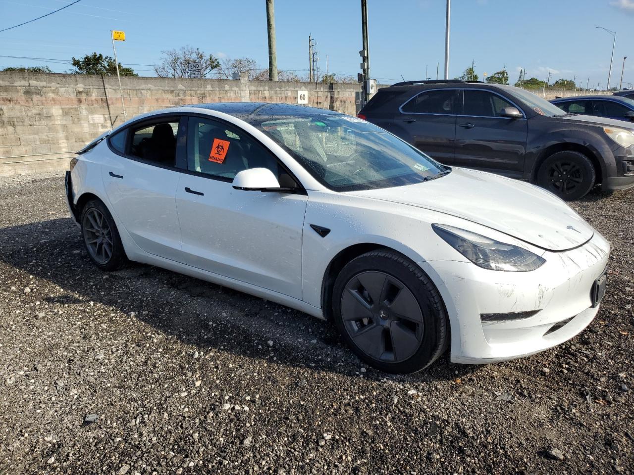 2023 TESLA MODEL 3 - Image 4