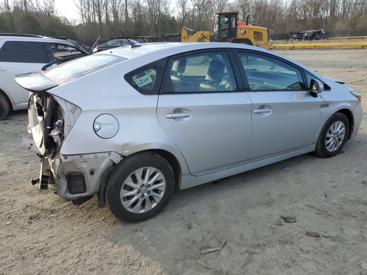 2015 TOYOTA PRIUS PLUG - Image 3