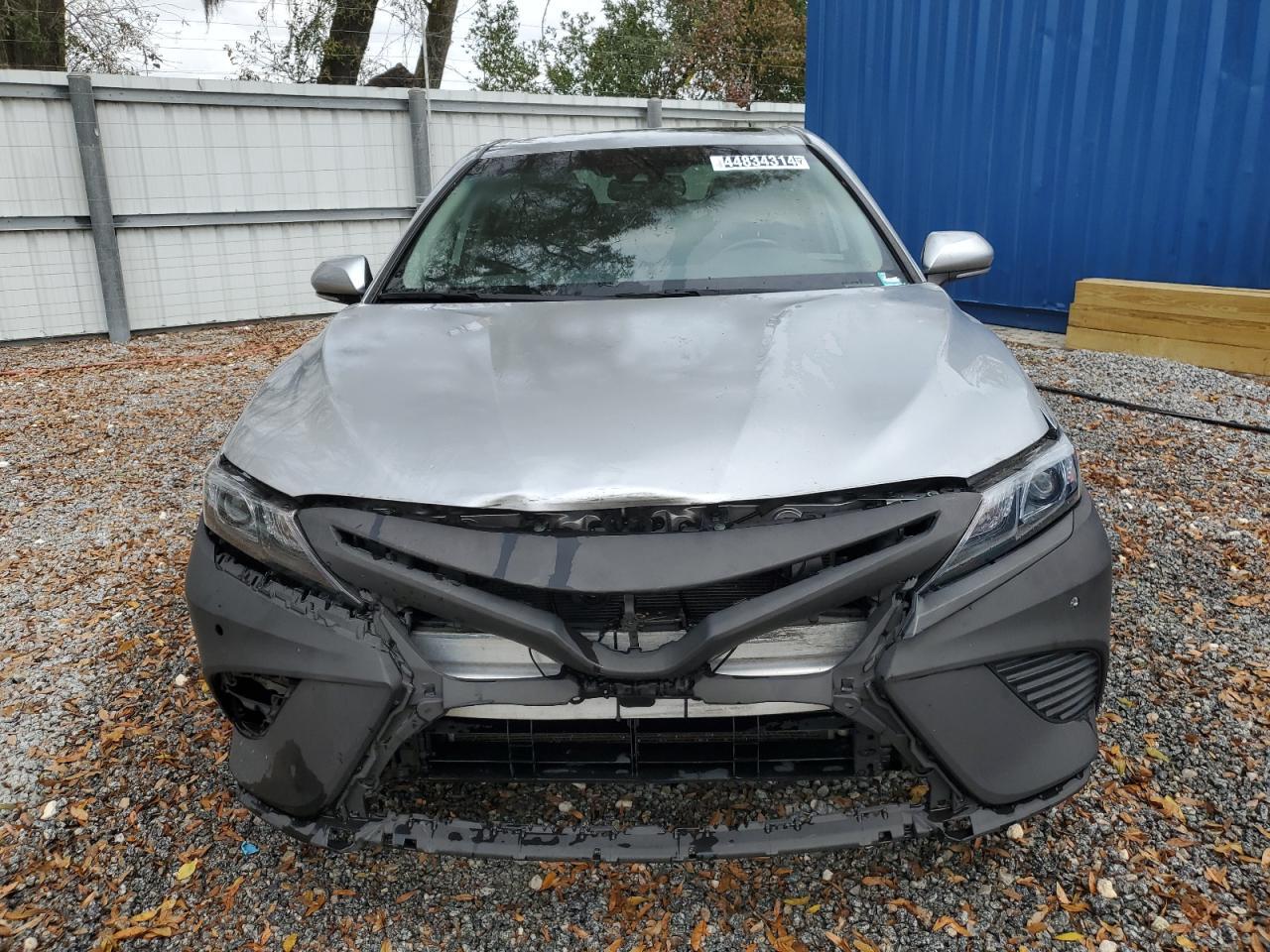 2020 TOYOTA CAMRY SE - Фото 5