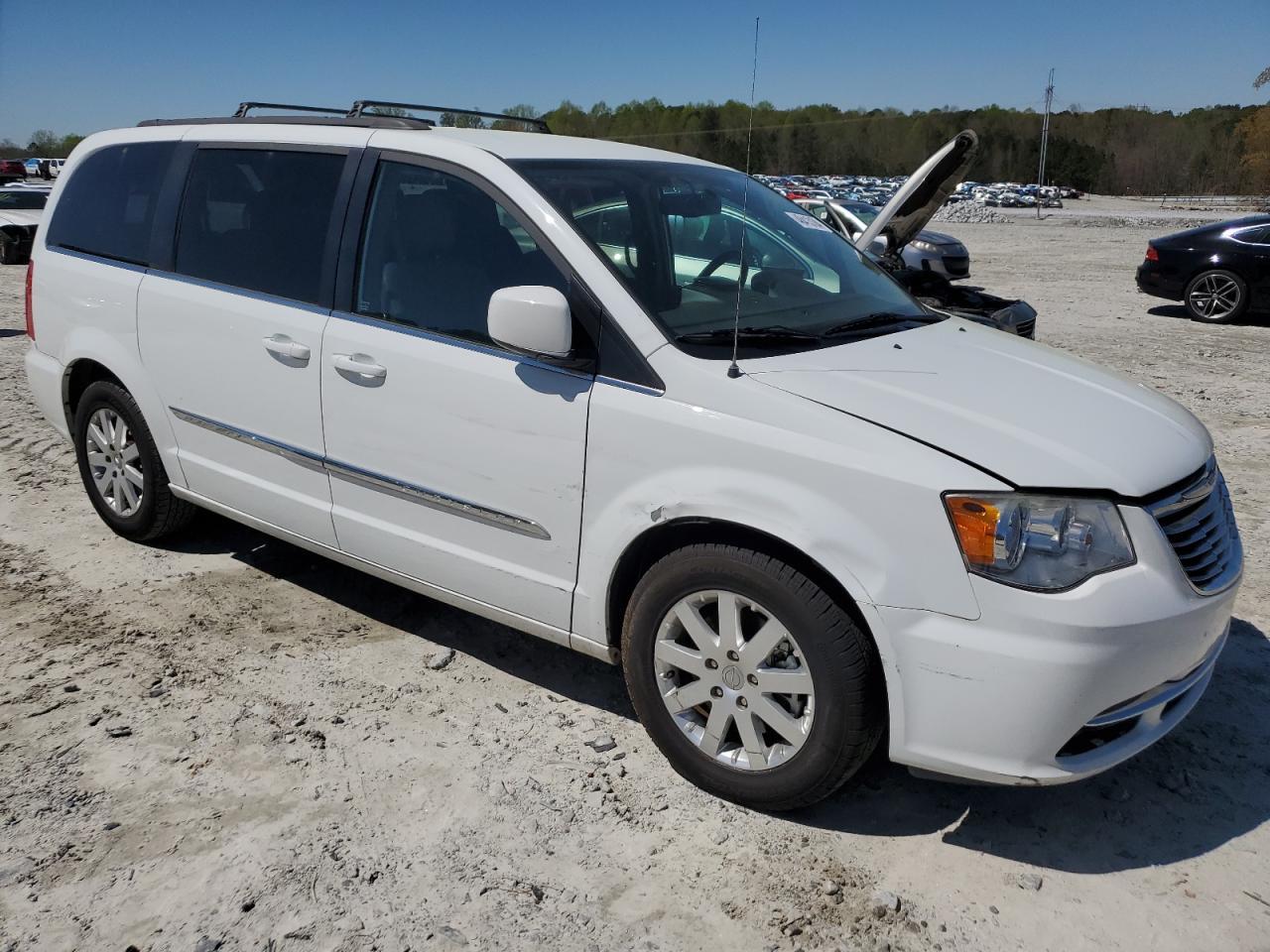 2014 CHRYSLER TOWN & COU - Image 4