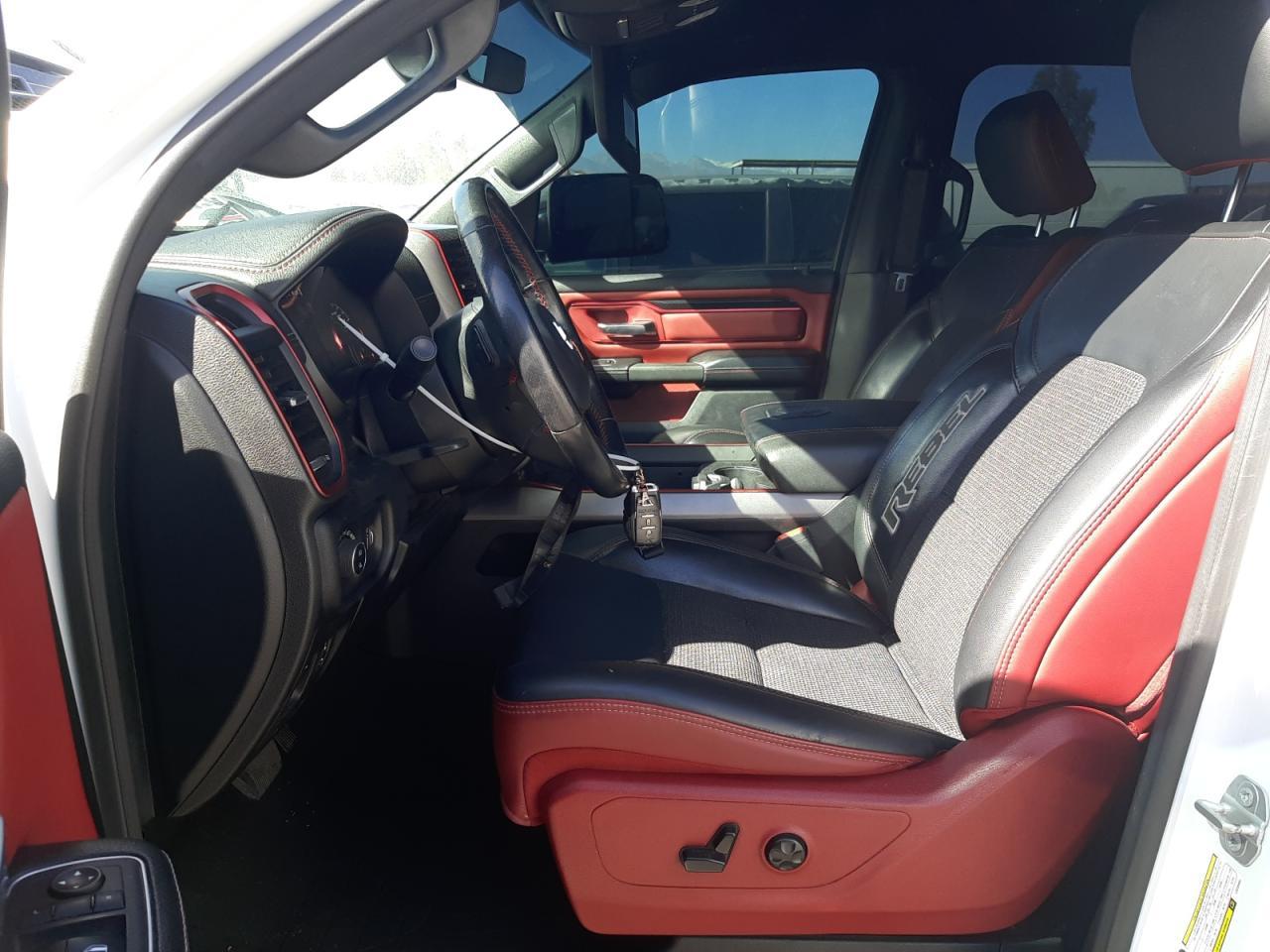 2020 RAM 1500 REBEL - Фото 7