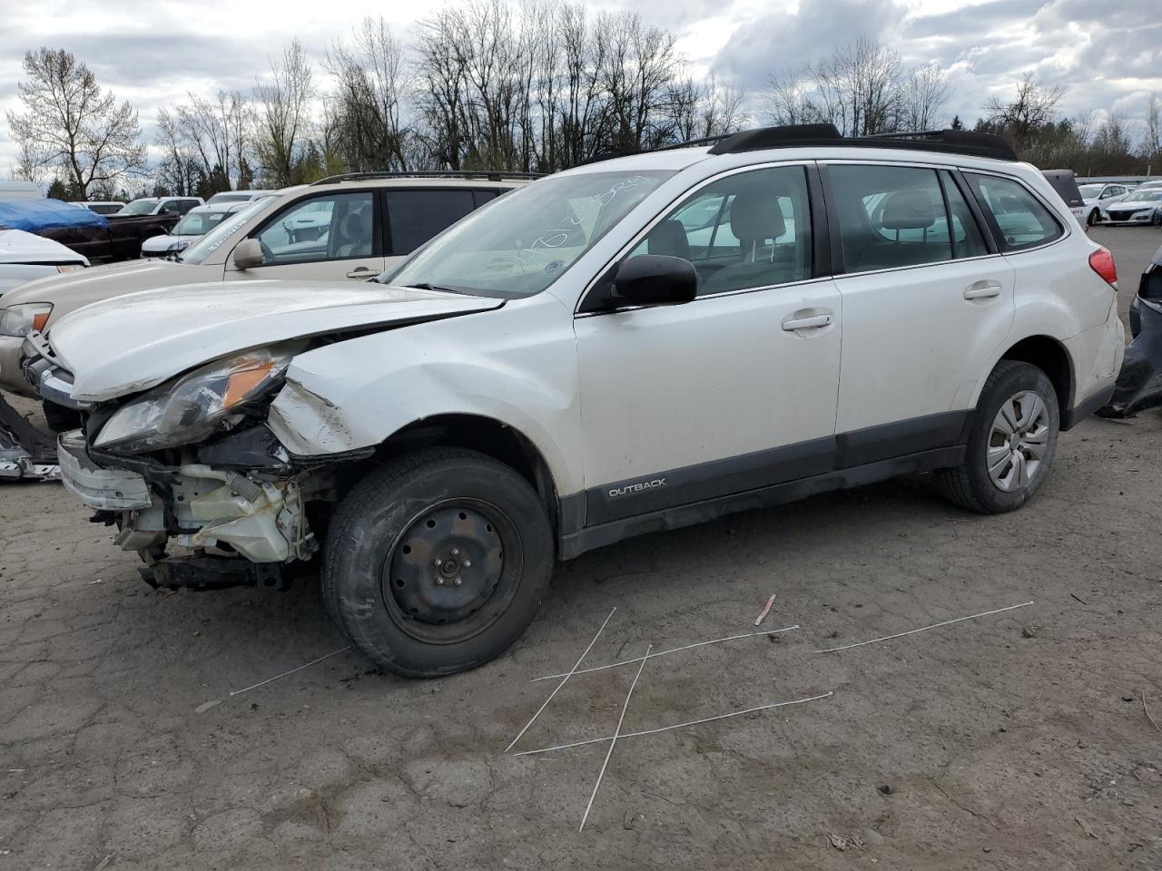 2013 SUBARU OUTBACK 2. car image