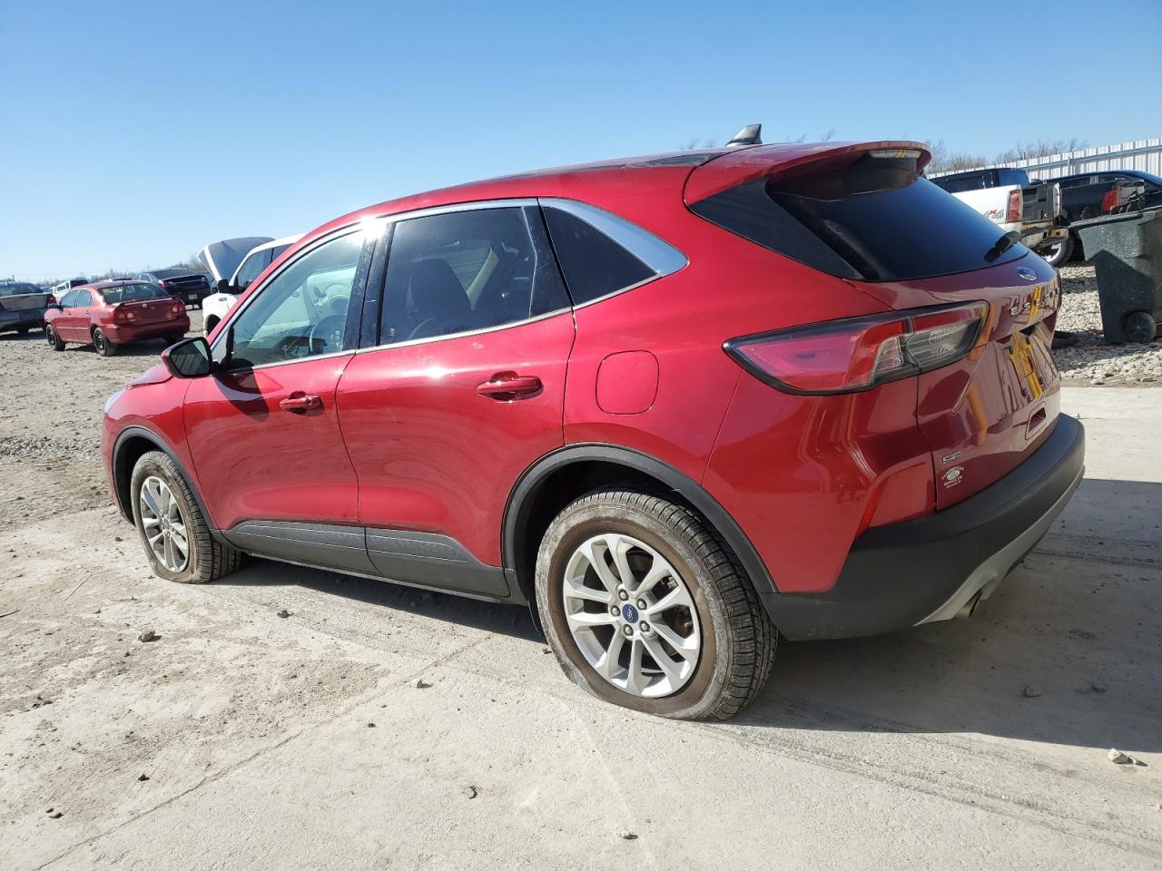 2020 FORD ESCAPE SE - Фото 2