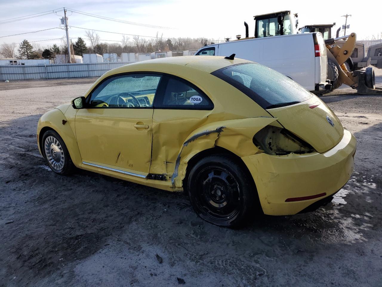 2014 VOLKSWAGEN BEETLE - Фото 2