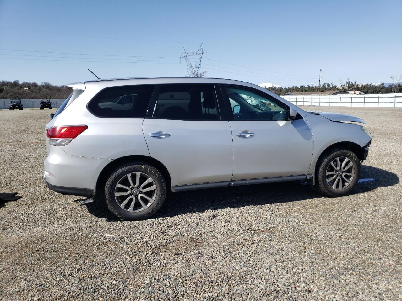 2013 NISSAN PATHFINDER - Фото 3