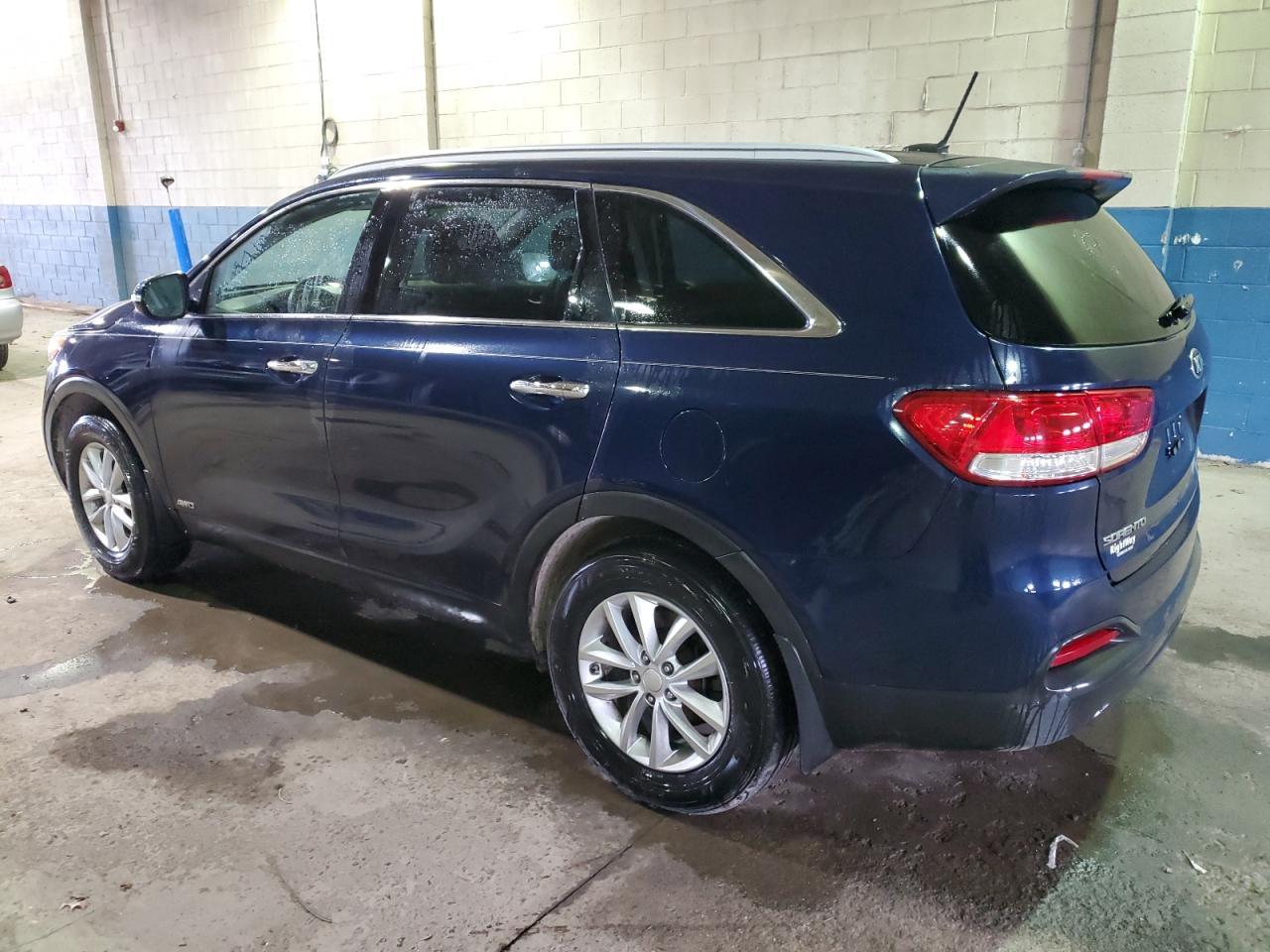 2016 KIA SORENTO LX - Image 2