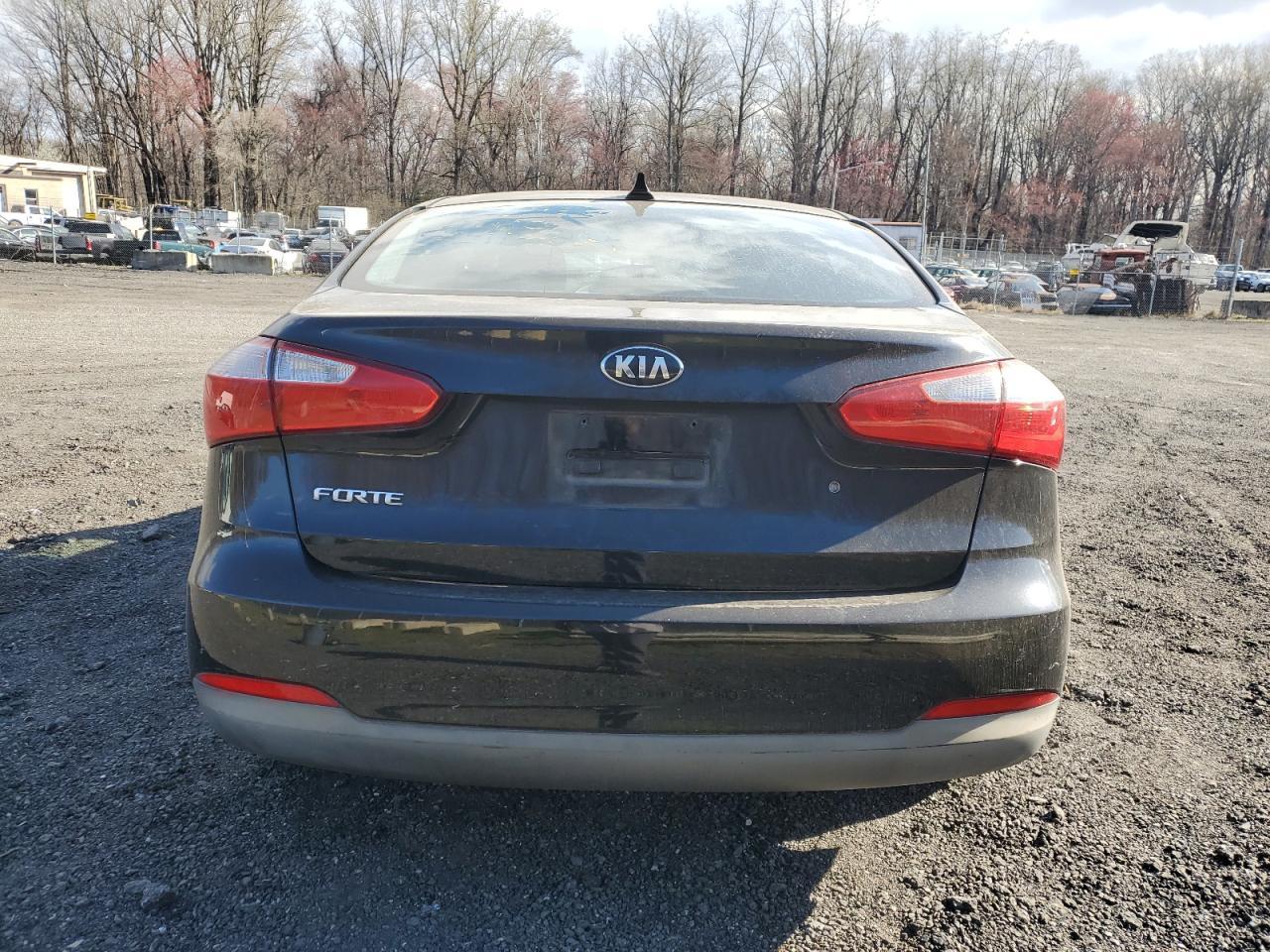 2015 KIA FORTE LX - Фото 6