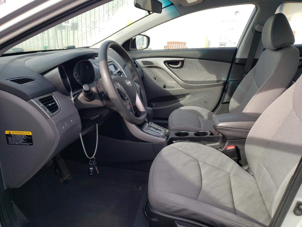 2013 HYUNDAI ELANTRA GL - Image 7