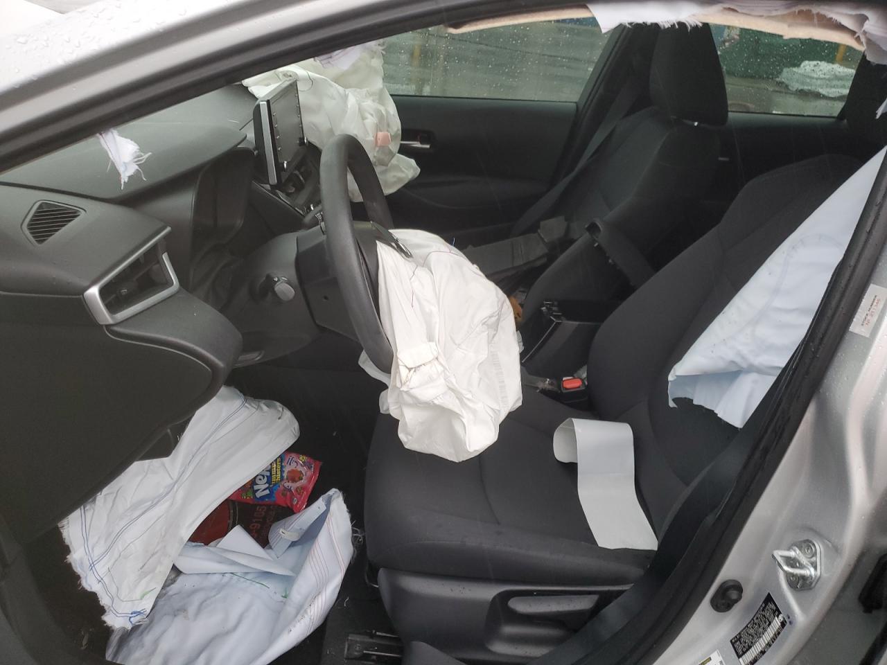 2021 TOYOTA COROLLA LE - Фото 7