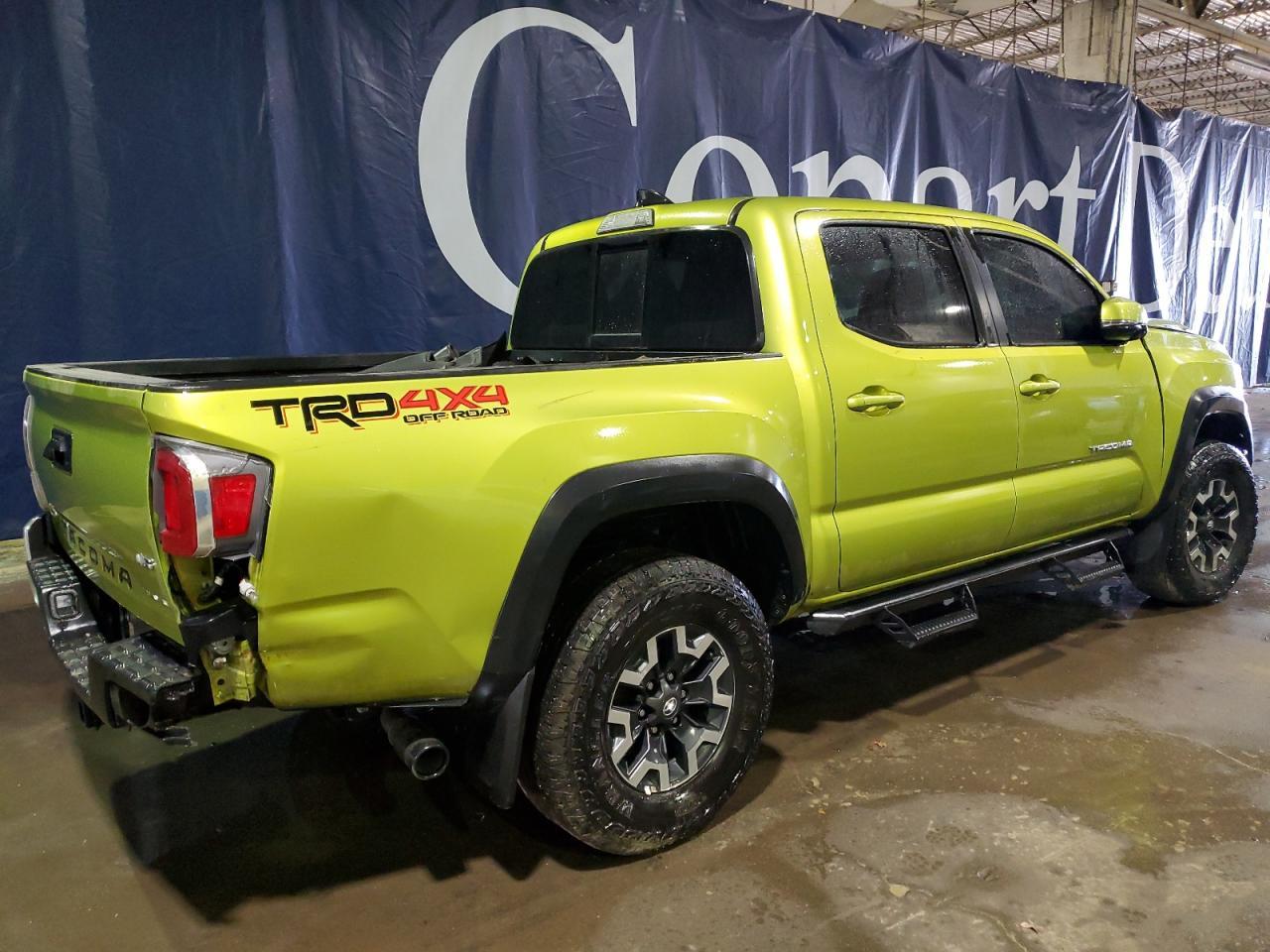 2023 TOYOTA TACOMA DOU - Фото 3