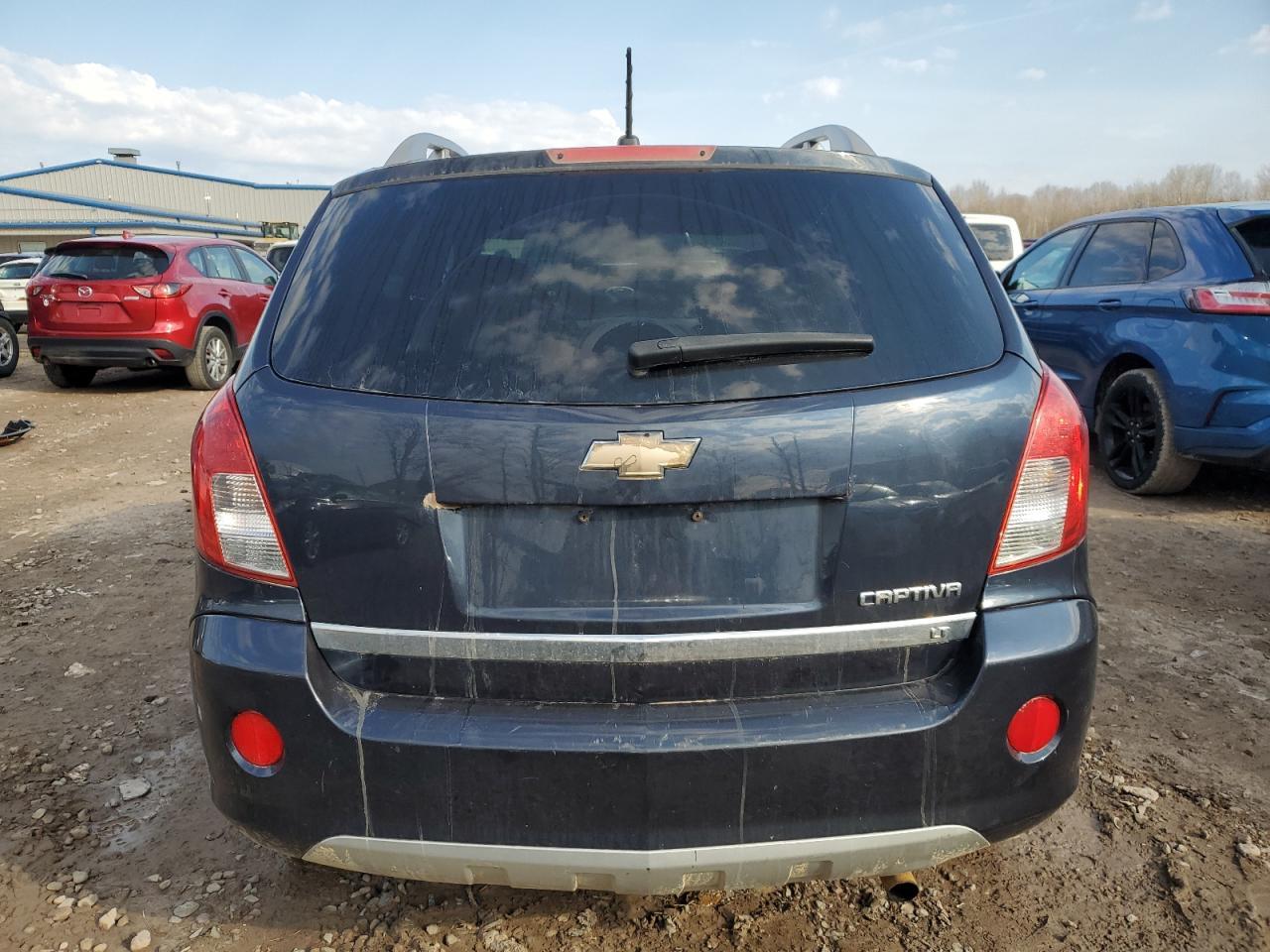 2014 CHEVROLET CAPTIVA LT - Image 6