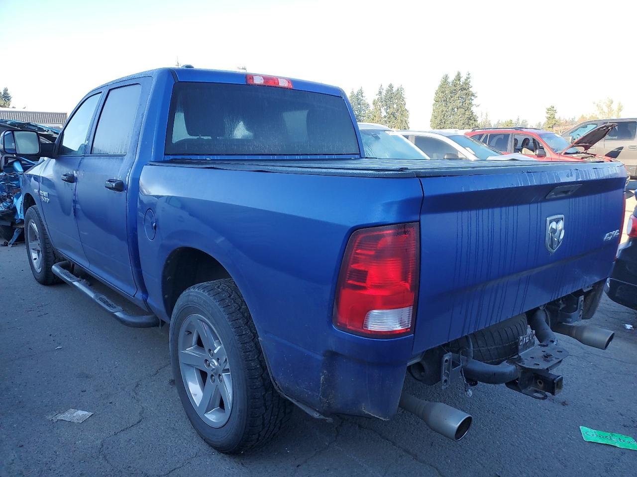 2015 RAM 1500 ST - Image 2