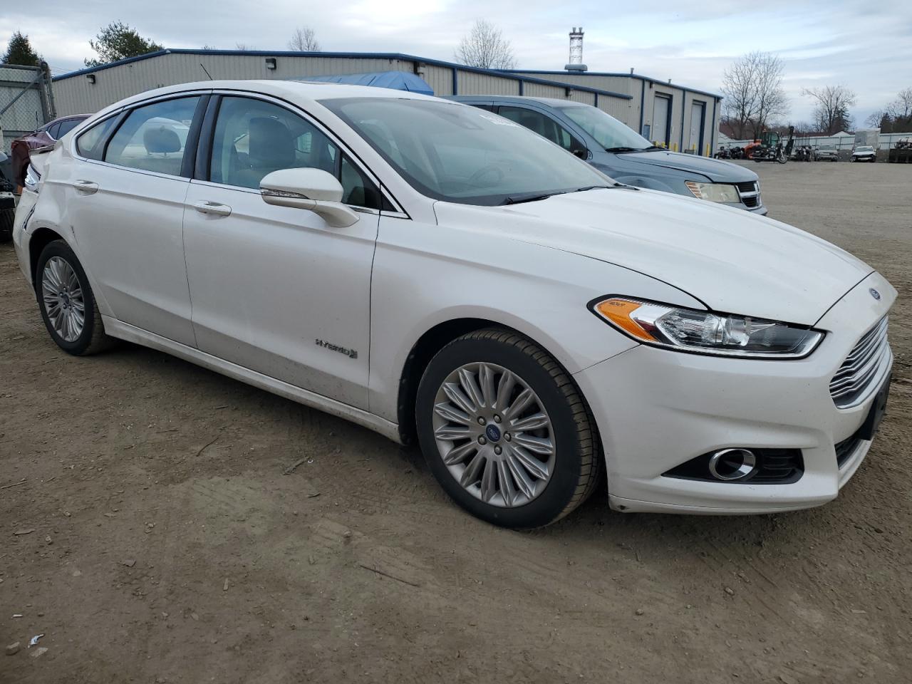 2013 FORD FUSION SE - Image 4
