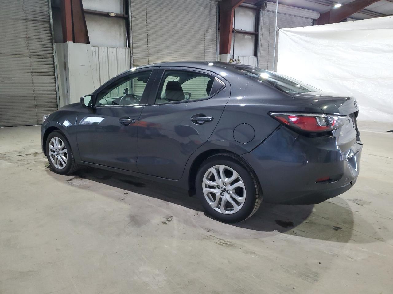 2017 TOYOTA YARIS IA - Фото 2