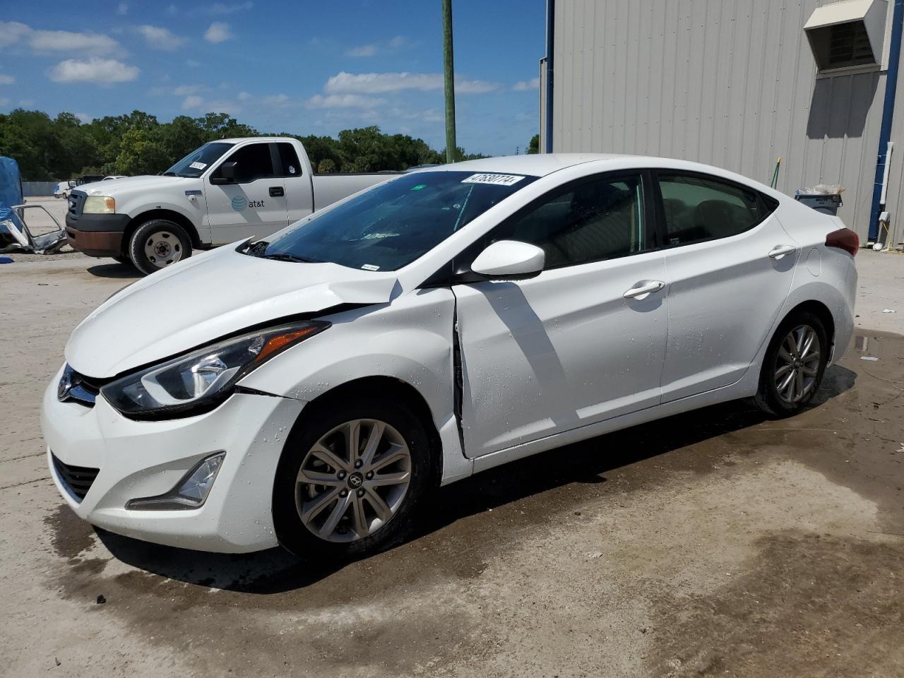 2014 HYUNDAI ELANTRA SE
