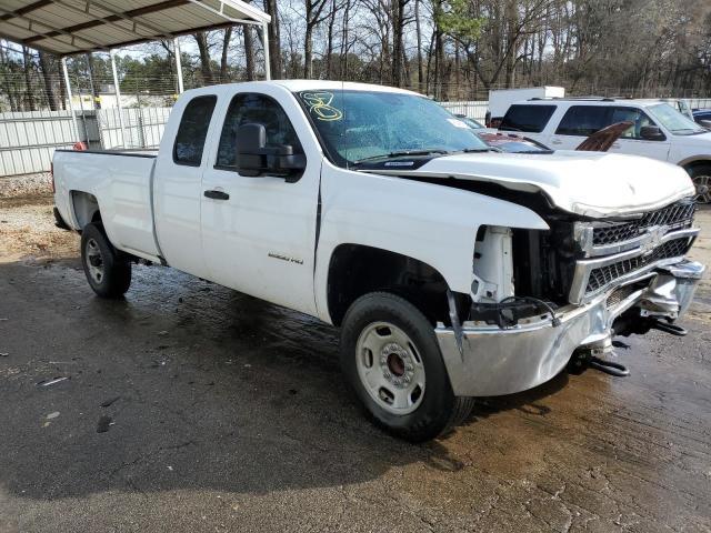 2013 Chevrolet Silverado C2500 Heavy Duty - Image 4