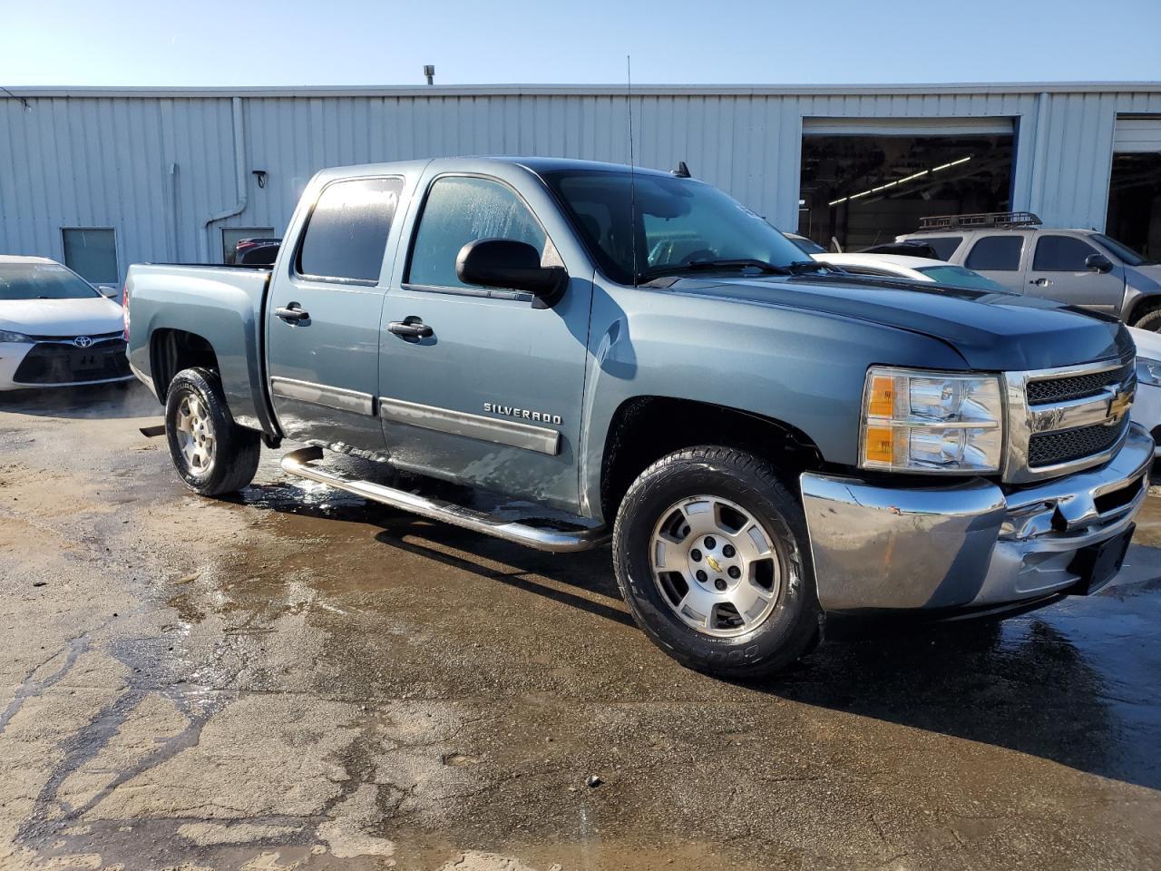 2013 CHEVROLET SILVERADO - Image 4