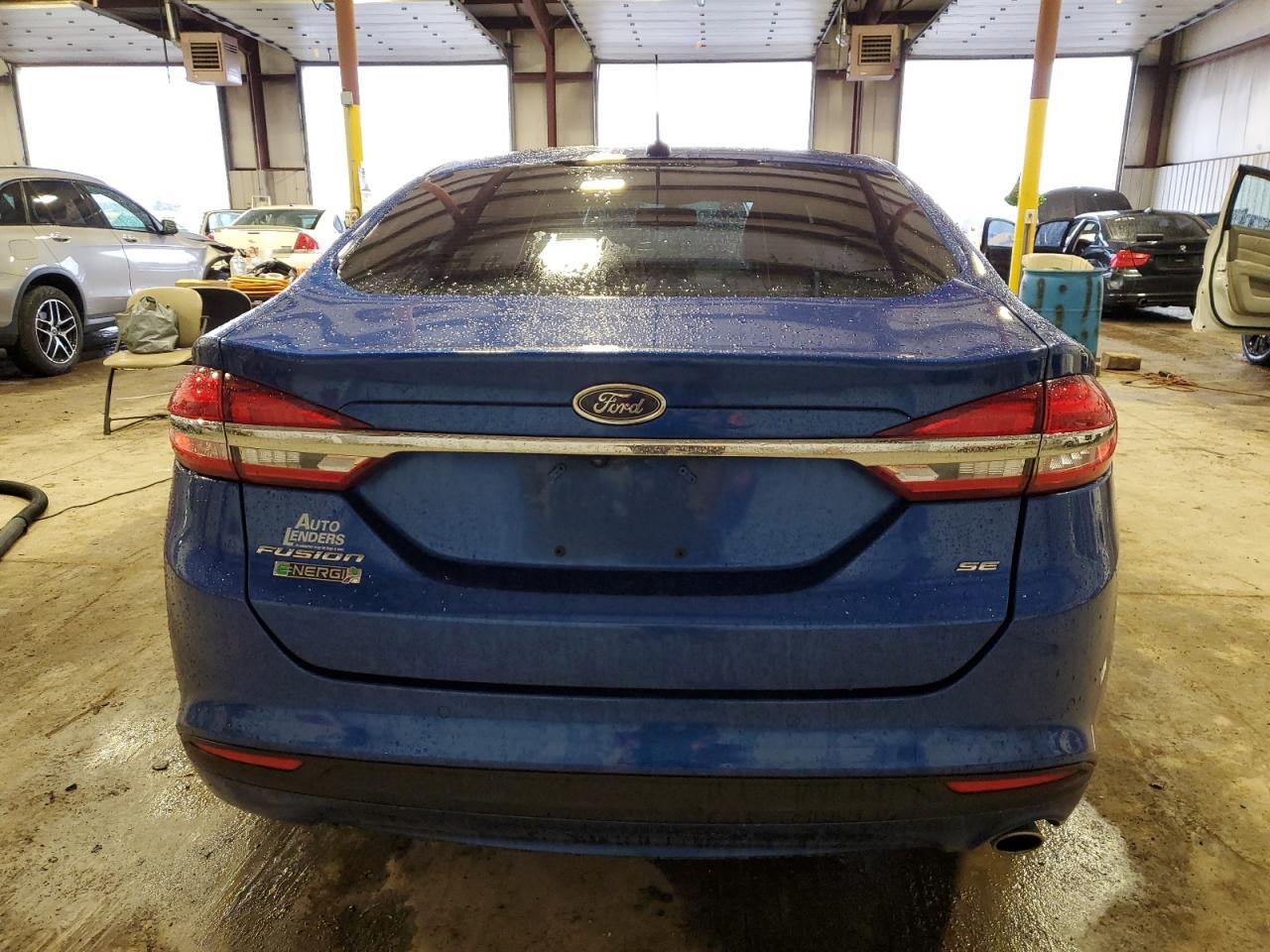 2017 FORD FUSION SE - Image 6