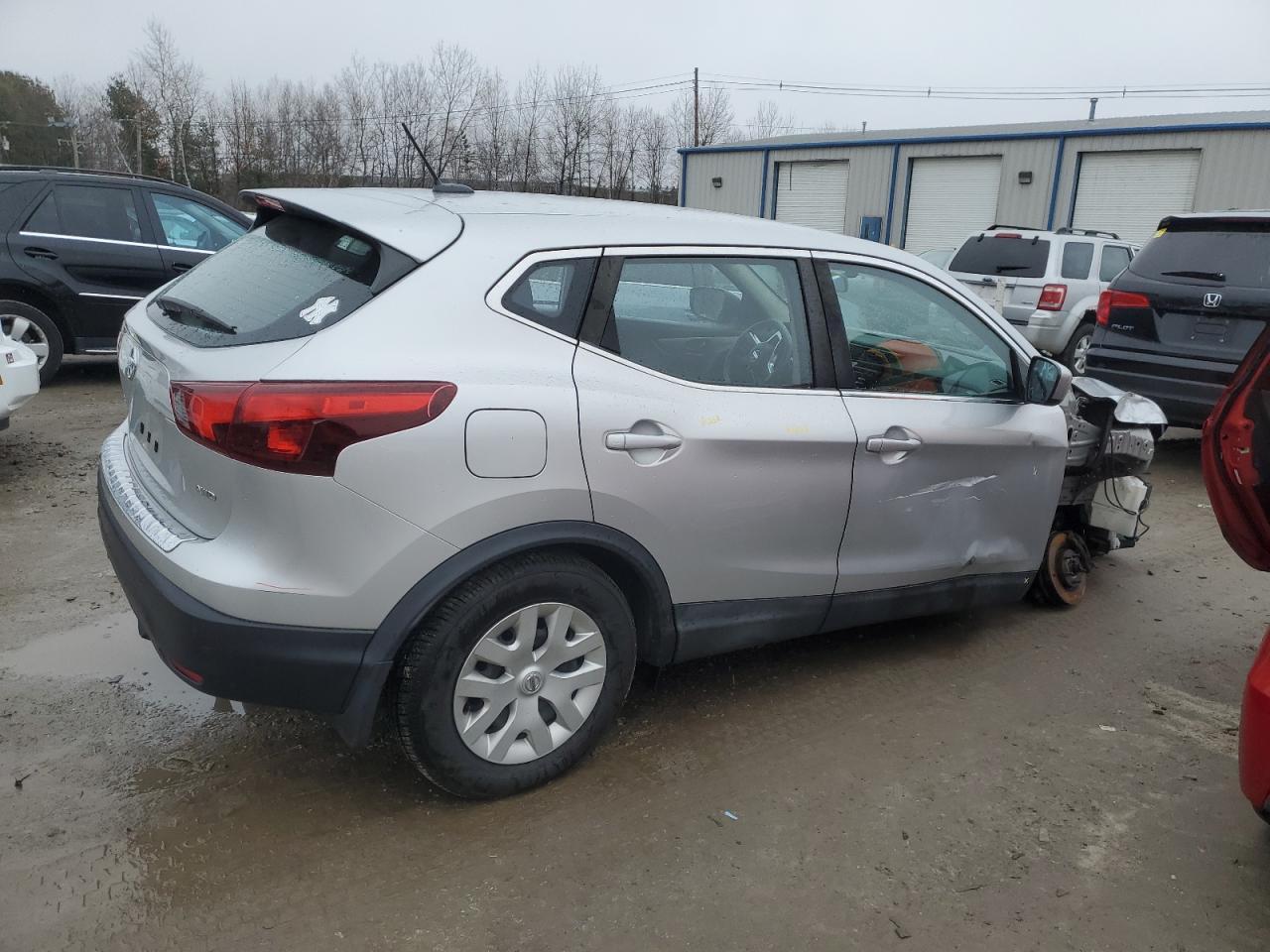 2017 NISSAN ROGUE SPOR - Фото 3