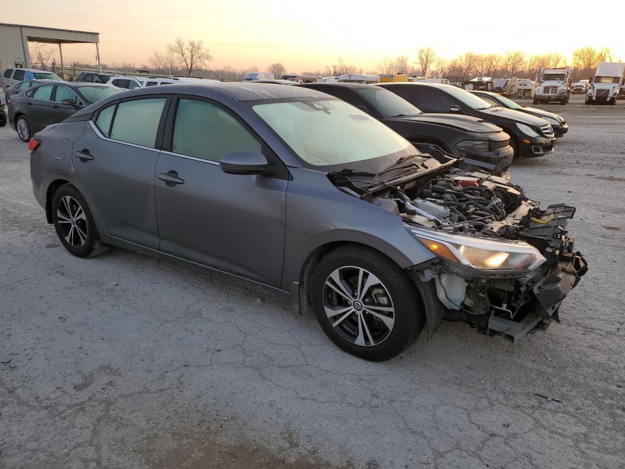 2020 NISSAN SENTRA SV - Фото 4