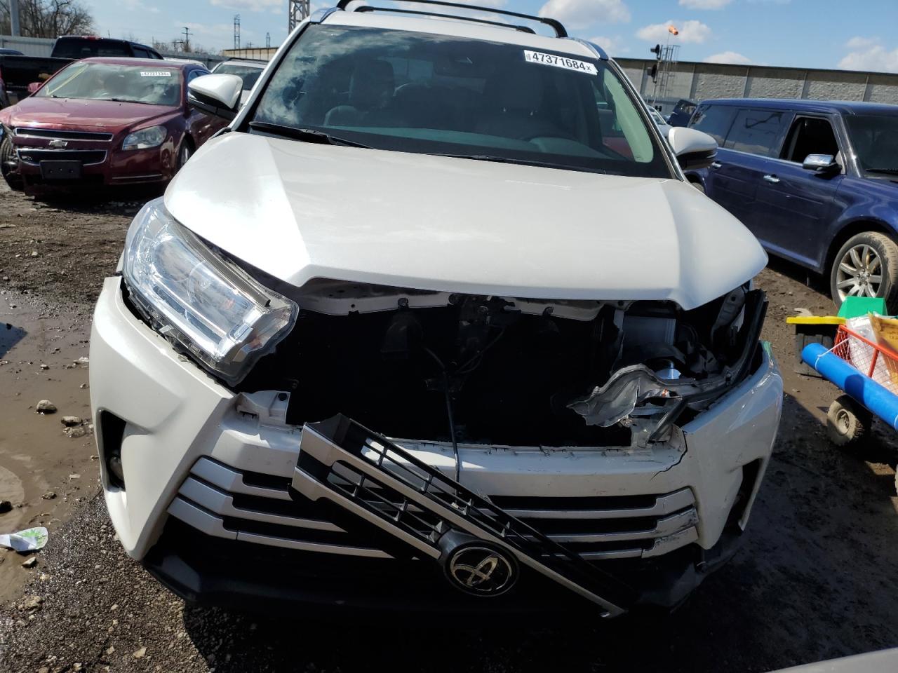 2018 TOYOTA HIGHLANDER - Фото 5