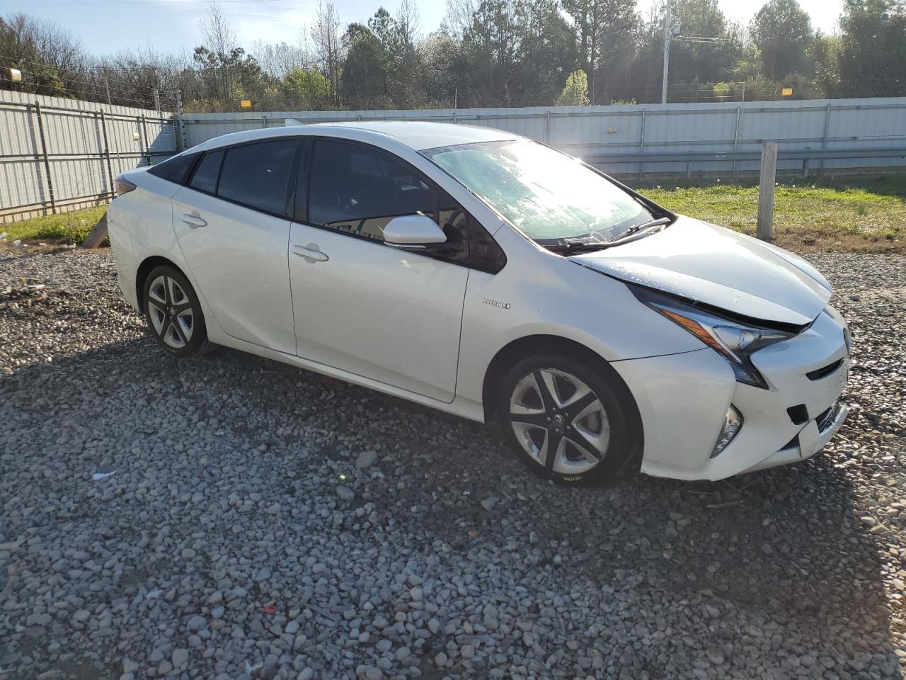 2016 TOYOTA PRIUS - Фото 4