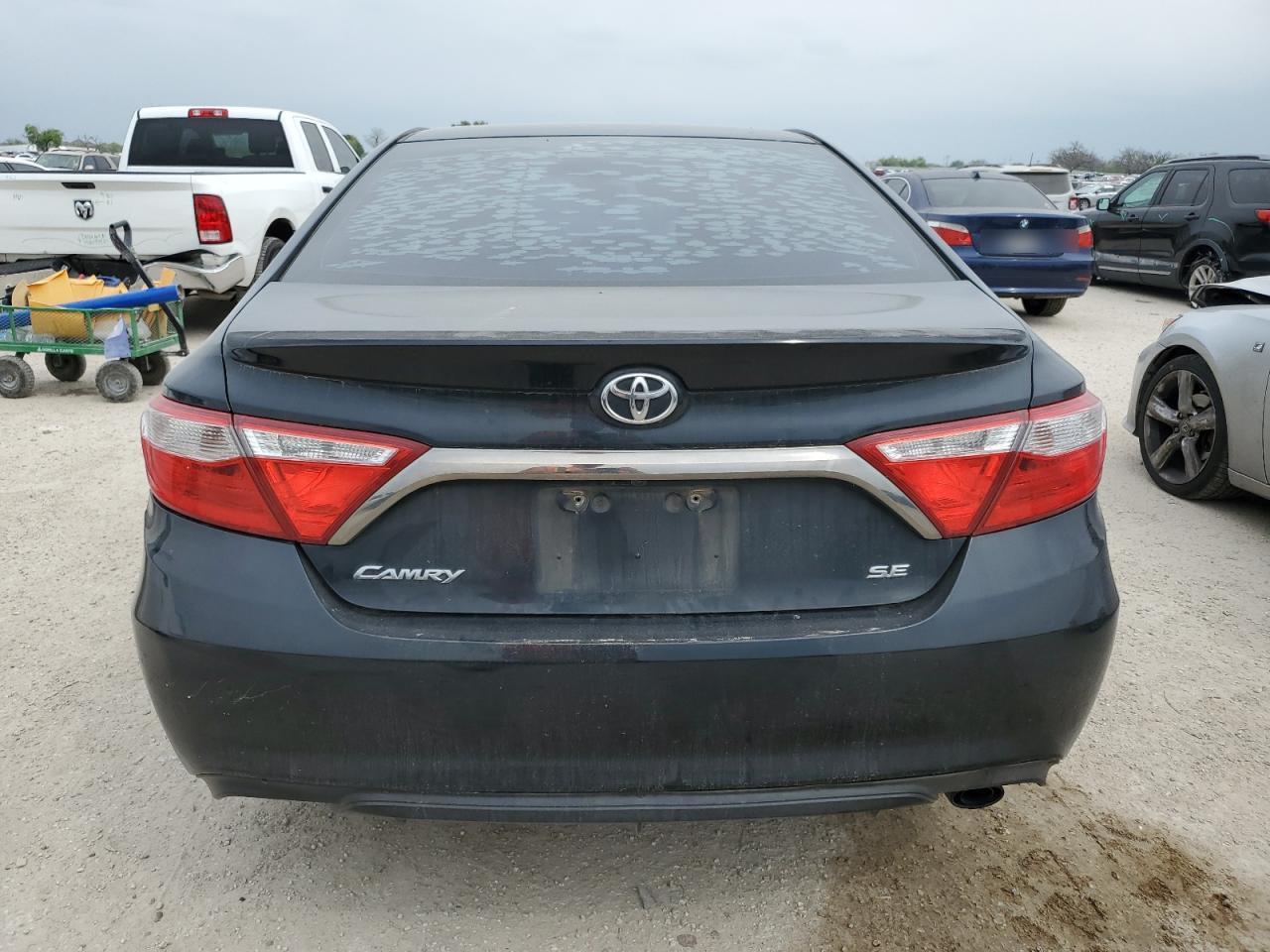 2015 TOYOTA CAMRY LE - Фото 6
