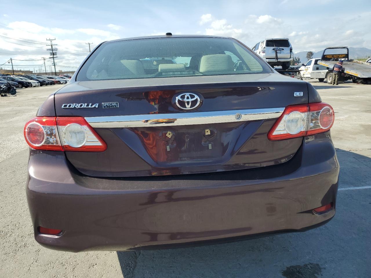 2013 TOYOTA COROLLA BA - Image 6