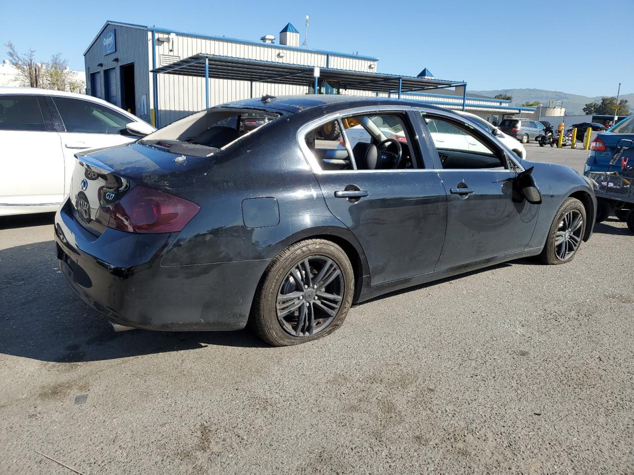 2012 INFINITI G37 BASE - Image 3