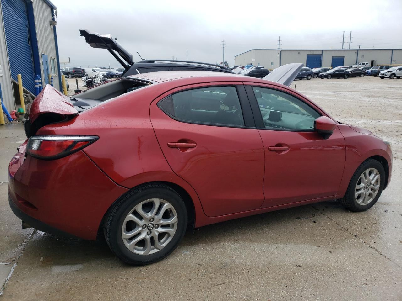 2017 TOYOTA YARIS IA - Image 3