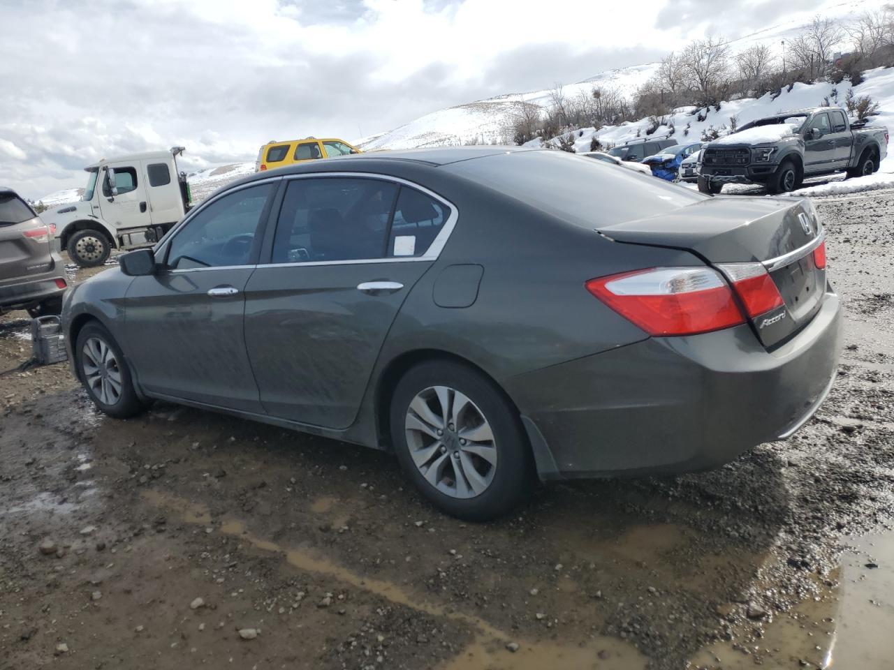 2014 HONDA ACCORD LX - Фото 2