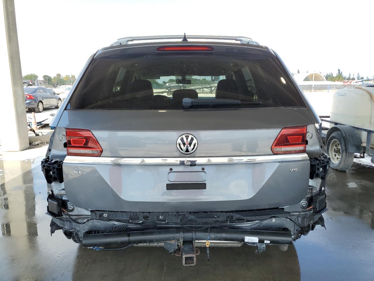 2018 VOLKSWAGEN ATLAS SE - Image 6