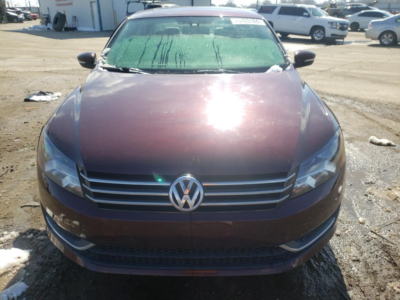 2014 VOLKSWAGEN PASSAT SE - Фото 5