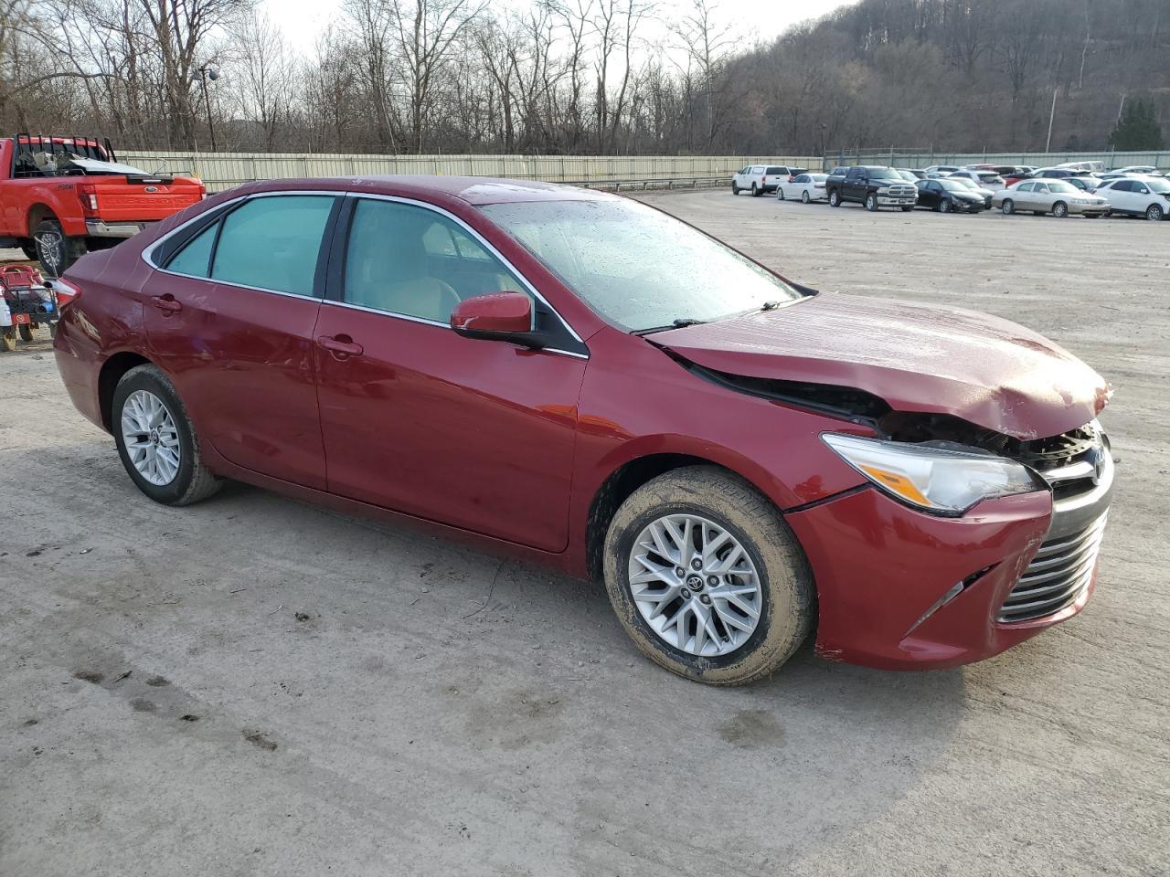 2017 TOYOTA CAMRY LE - Image 4