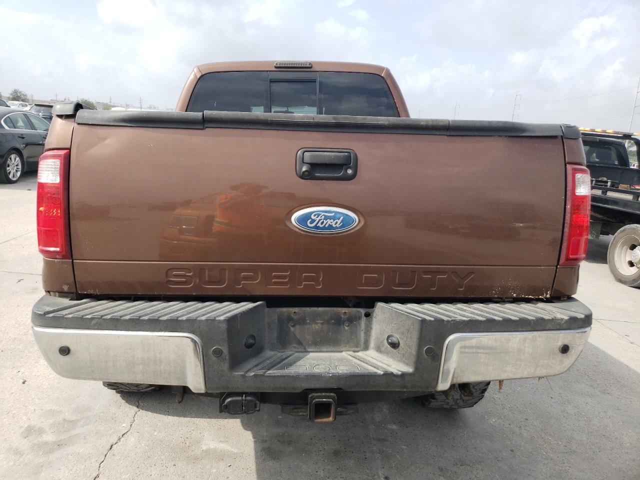 2012 FORD F250 SUPER - Фото 6