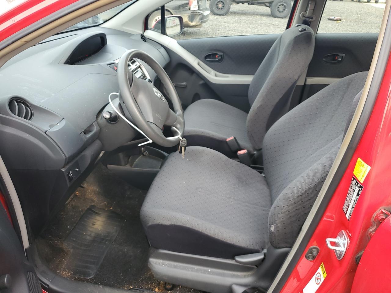 2011 TOYOTA YARIS - Фото 7