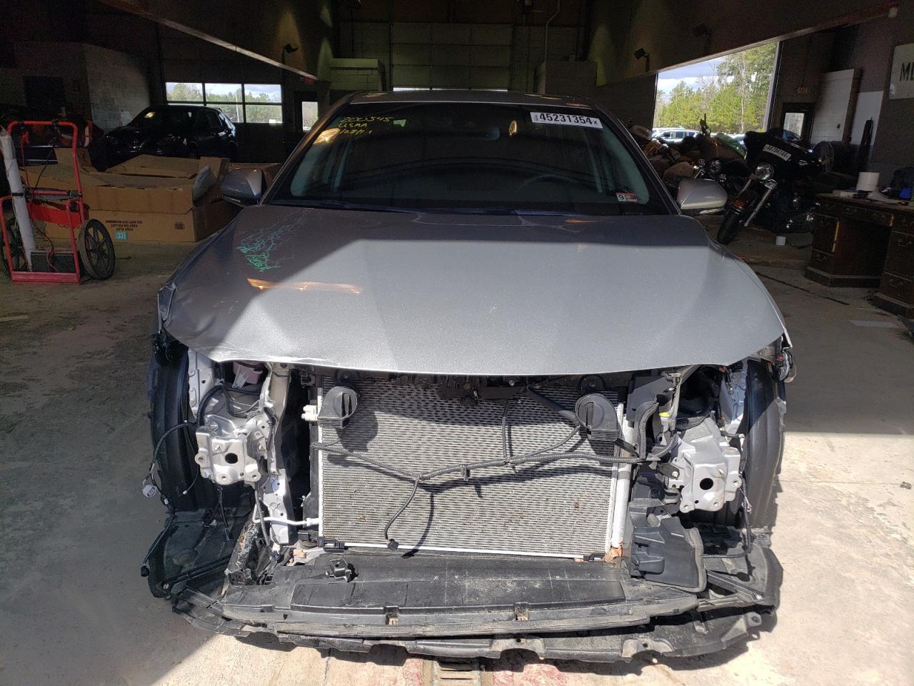 2018 TOYOTA CAMRY L - Image 5
