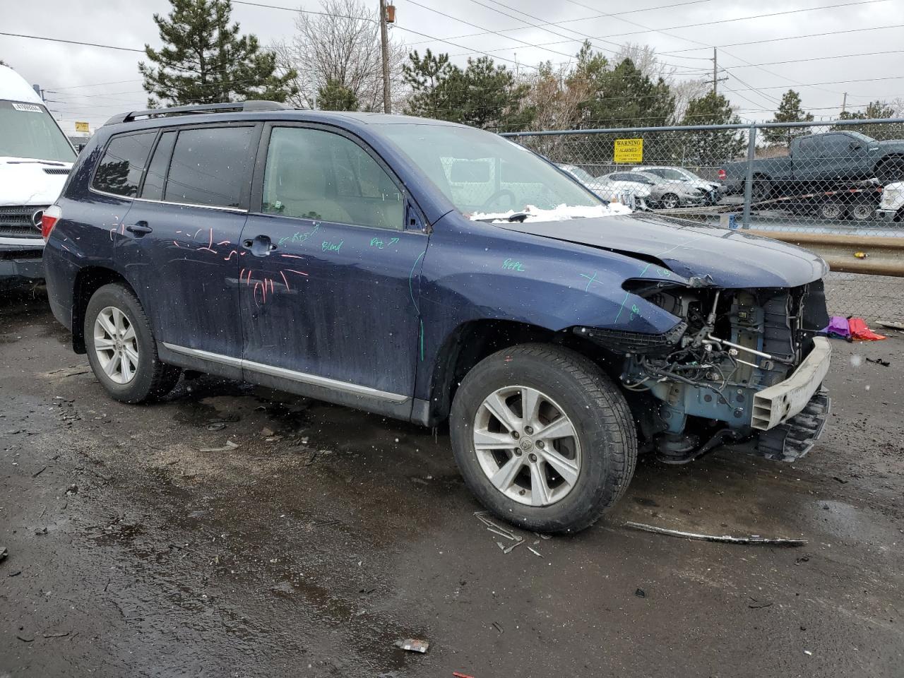 2012 TOYOTA HIGHLANDER - Image 4