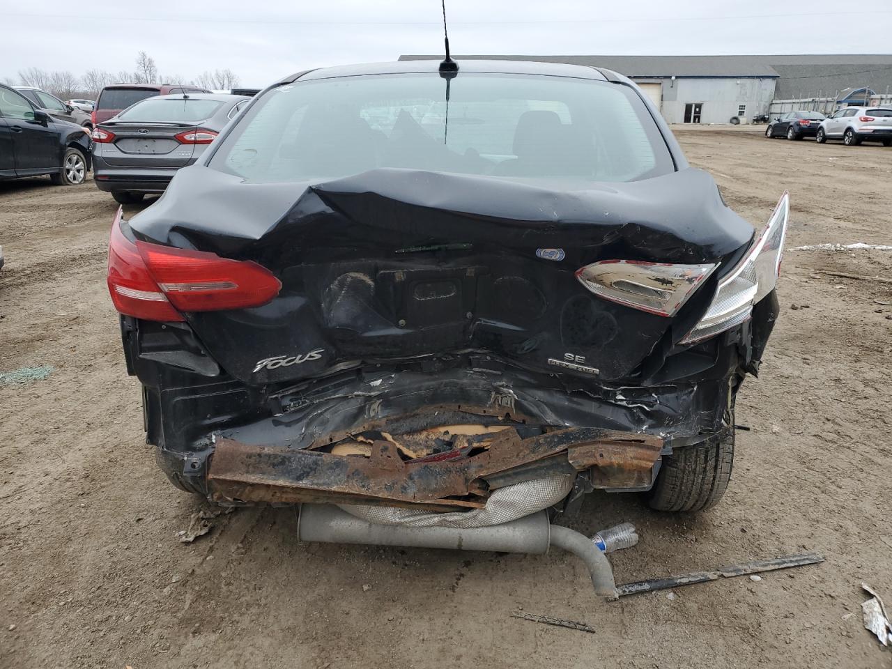 2016 FORD FOCUS SE - Фото 6