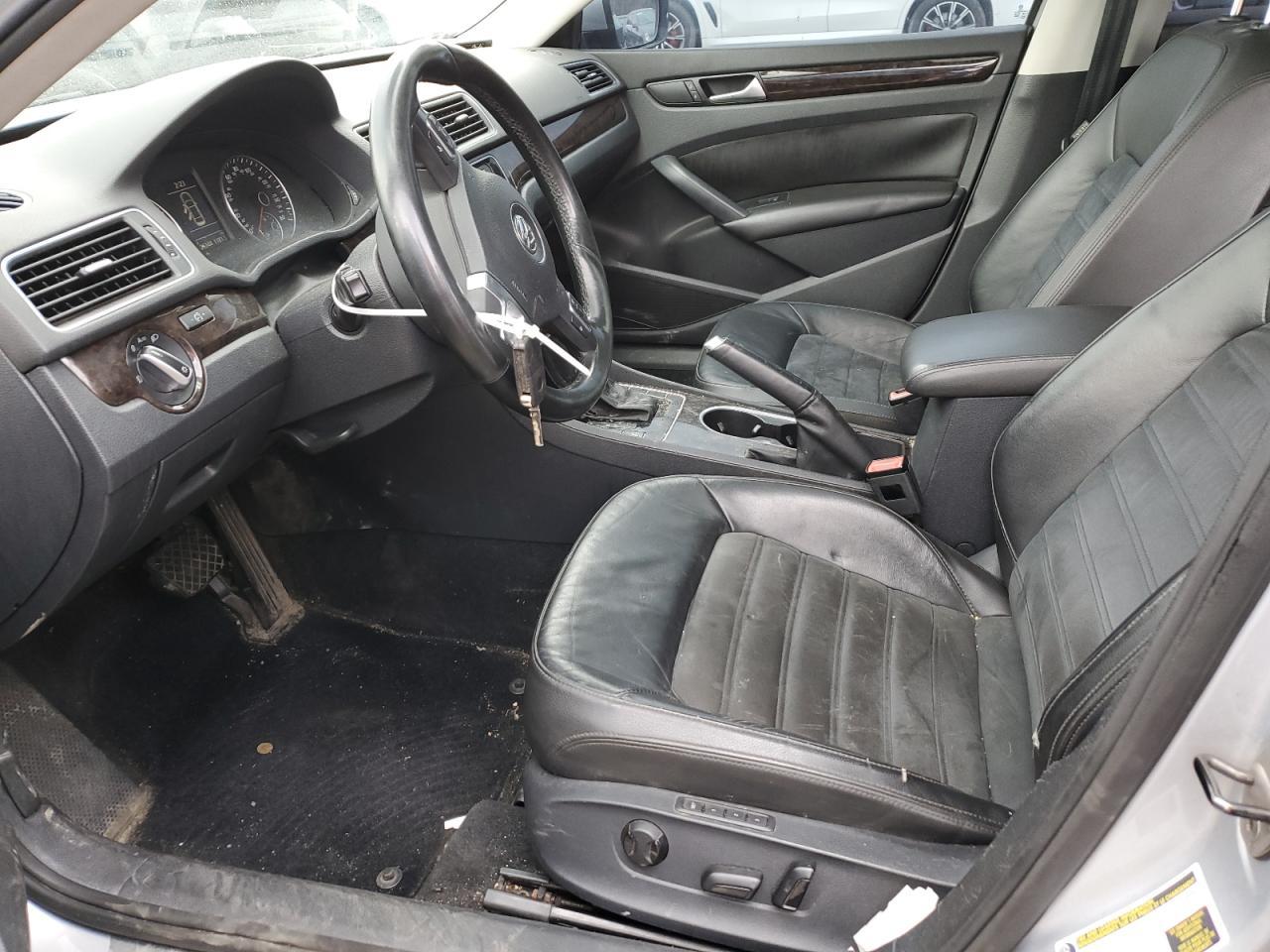 2014 VOLKSWAGEN PASSAT SEL - Фото 7