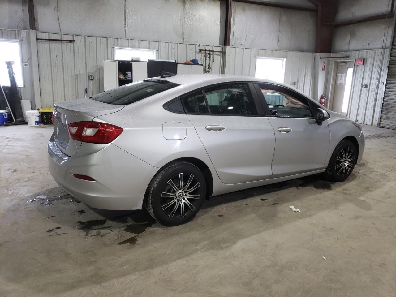 2016 CHEVROLET CRUZE LS - Фото 3