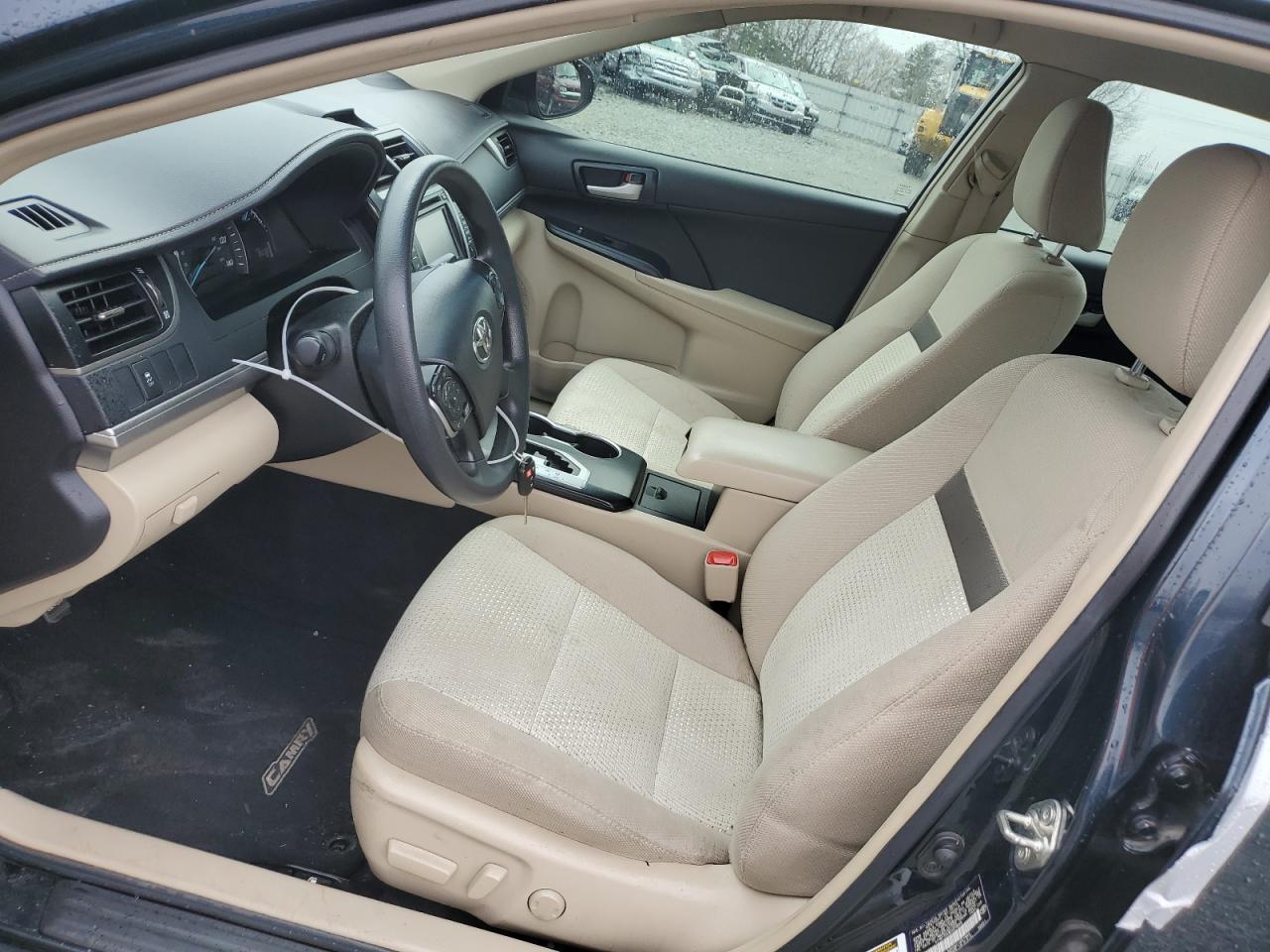 2014 TOYOTA CAMRY L - Image 7