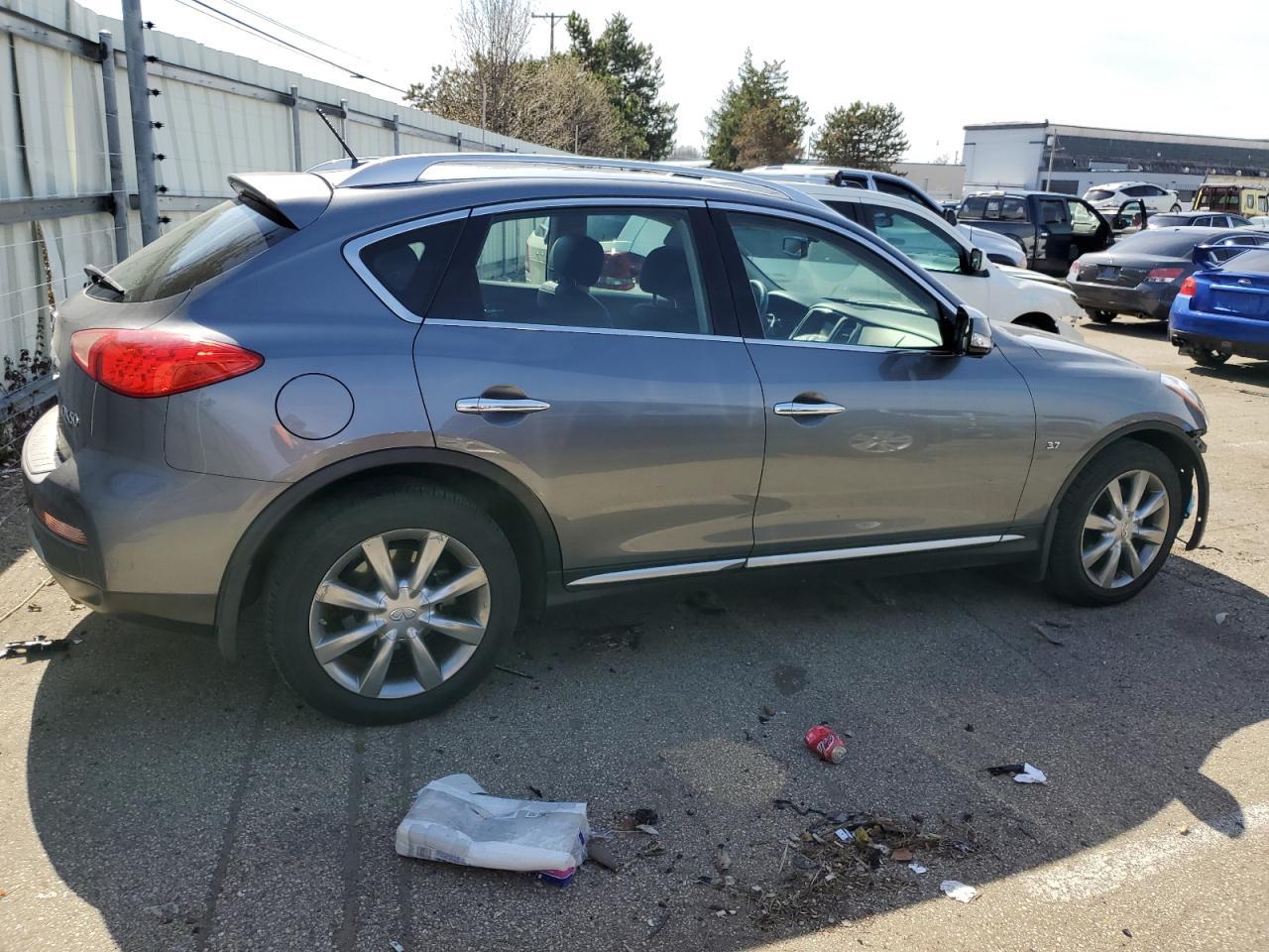 2016 INFINITI QX50 - Image 3
