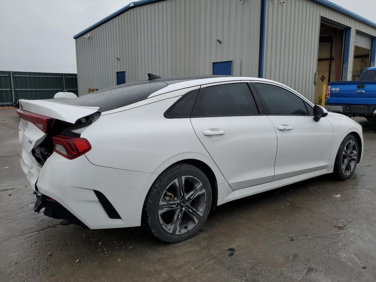 2021 KIA K5 EX - Image 3