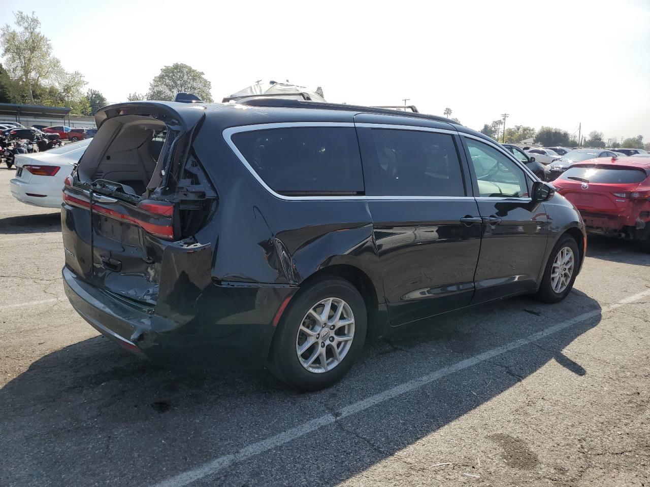 2022 CHRYSLER PACIFICA T - Image 3