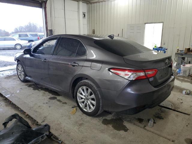2019 Toyota Camry L - Фото 2