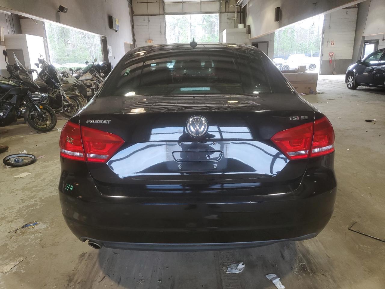 2014 VOLKSWAGEN PASSAT SE - Фото 6