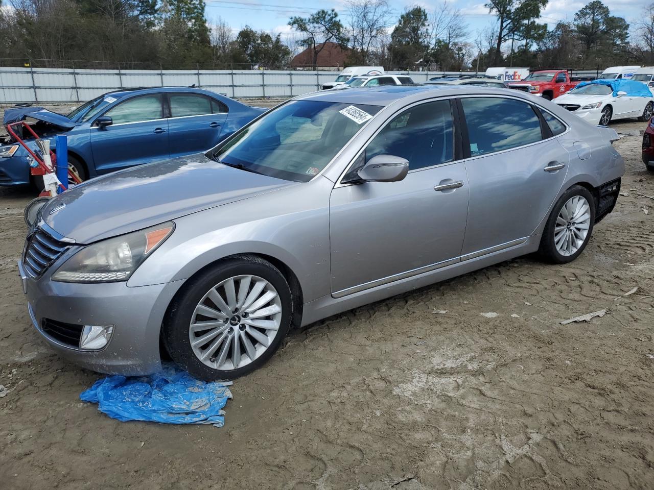 2014 HYUNDAI EQUUS SIGN